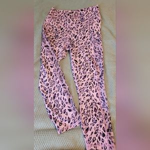 Fabletics PowerHold Purple Leopard Capri Leggings Size XS or S